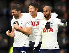 关于阿尔尤菲-巴克尔绝杀，热刺争冠英超领先的信息